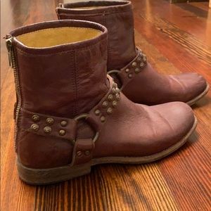 Frye size 9 dark brown boot